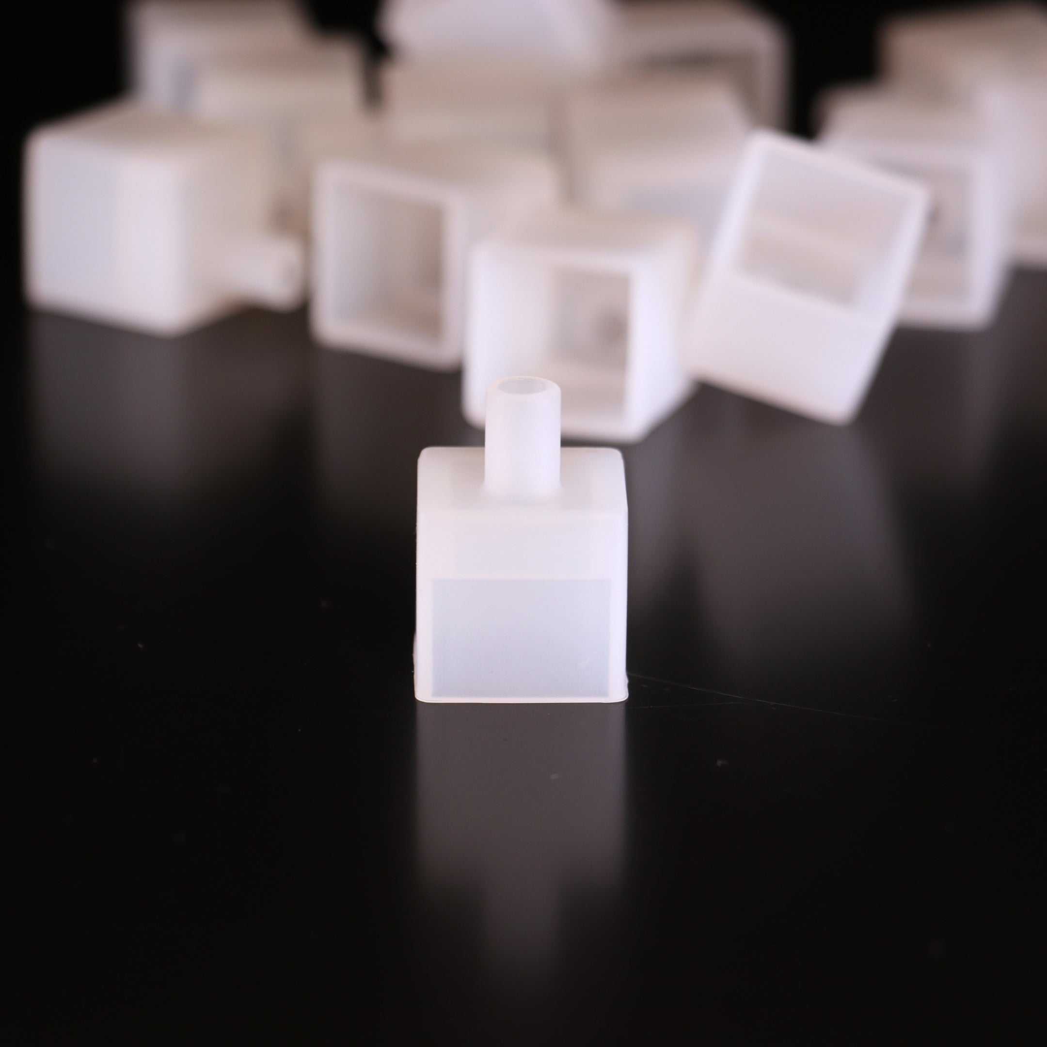 16x17mm End Cap Front Entry (1 Pack)