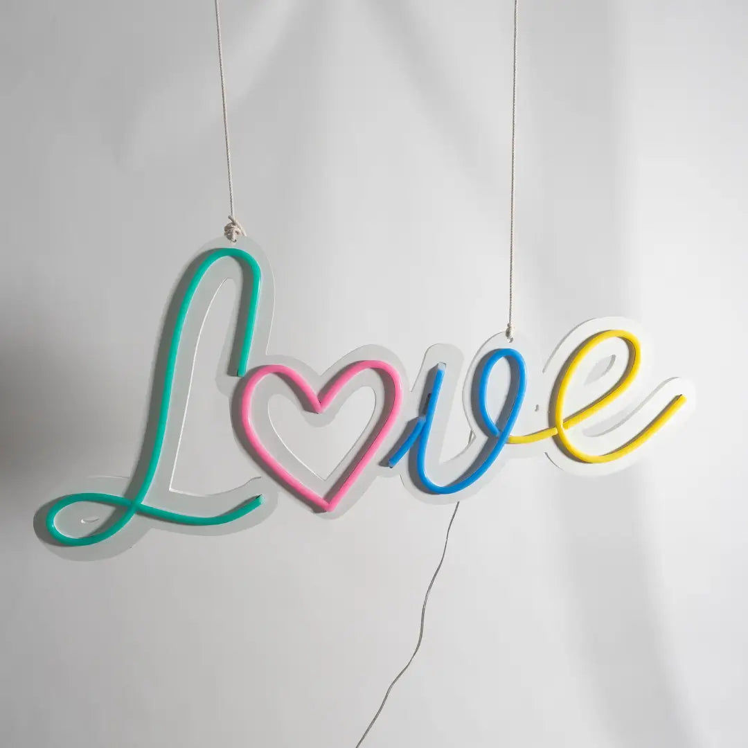 ’Love’Sign - Spectacular Bespoke Piece