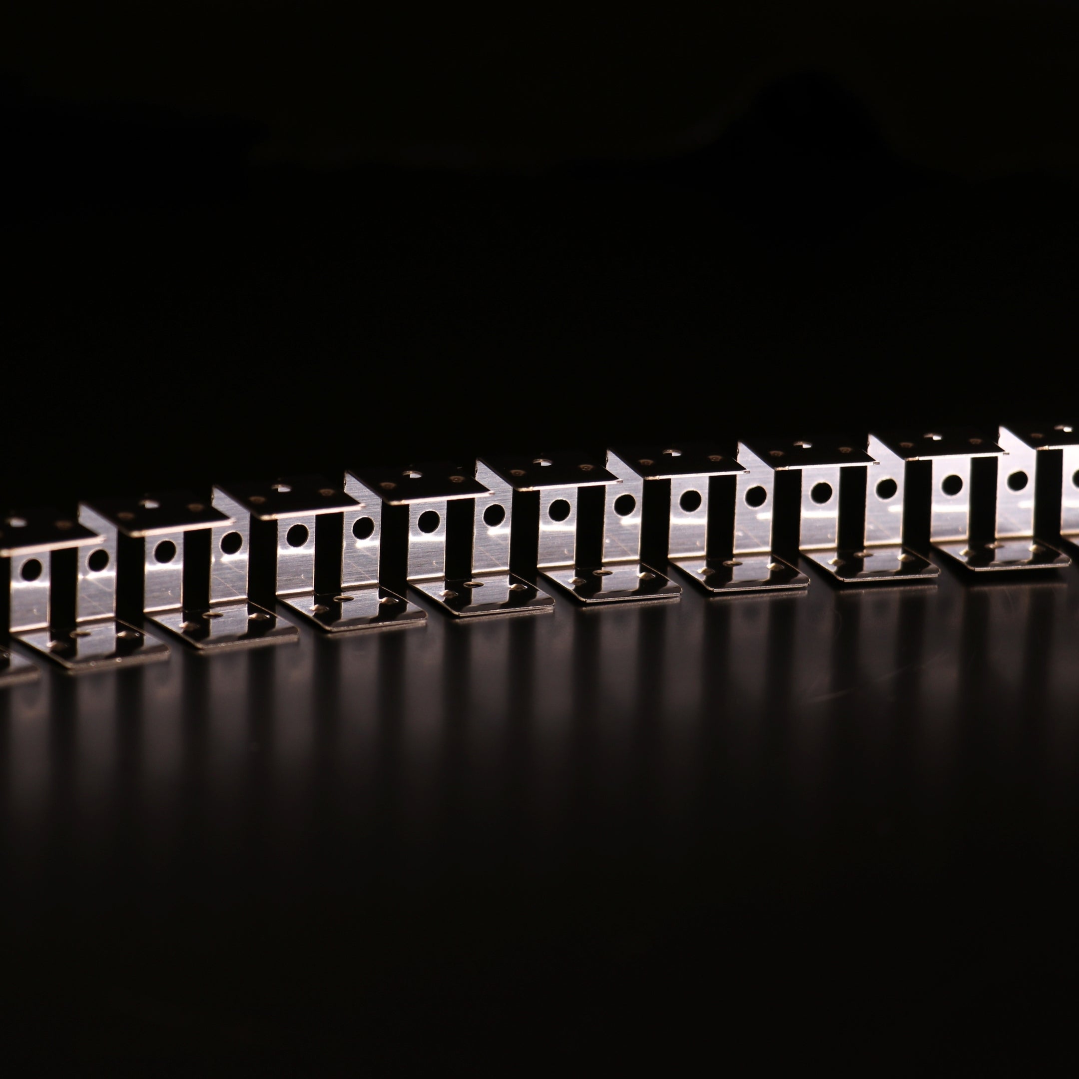 16x17mm 3D Flexible Stainless Steel Channel - Per Meter