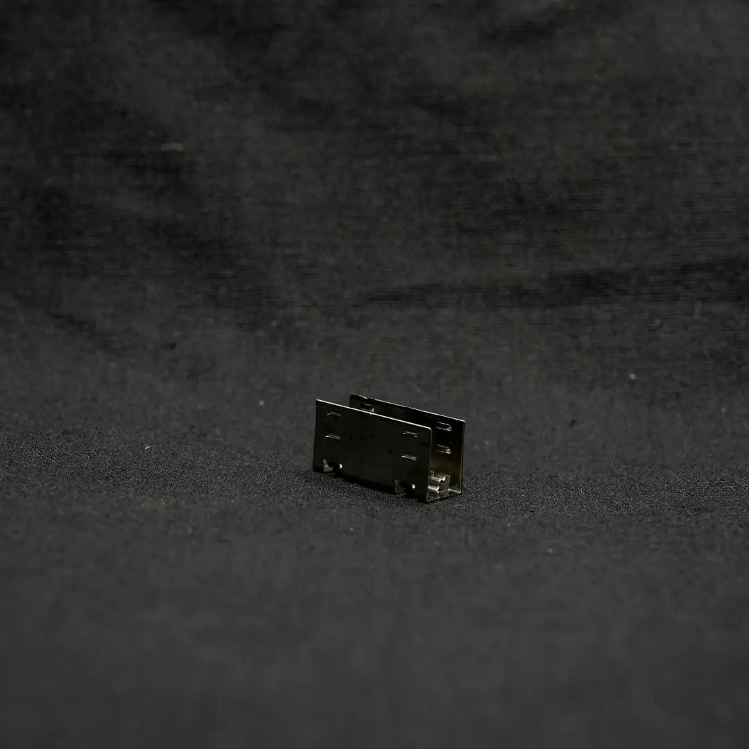 Black electronic circuit board with metal contacts for 10x13x22 SS Mount Clip system